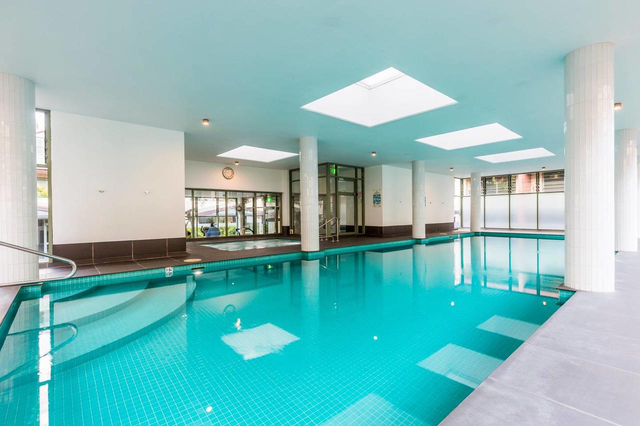 Nobbs · Executive 2 Storey Sydney Apartment With Pool - Accommodation ACT