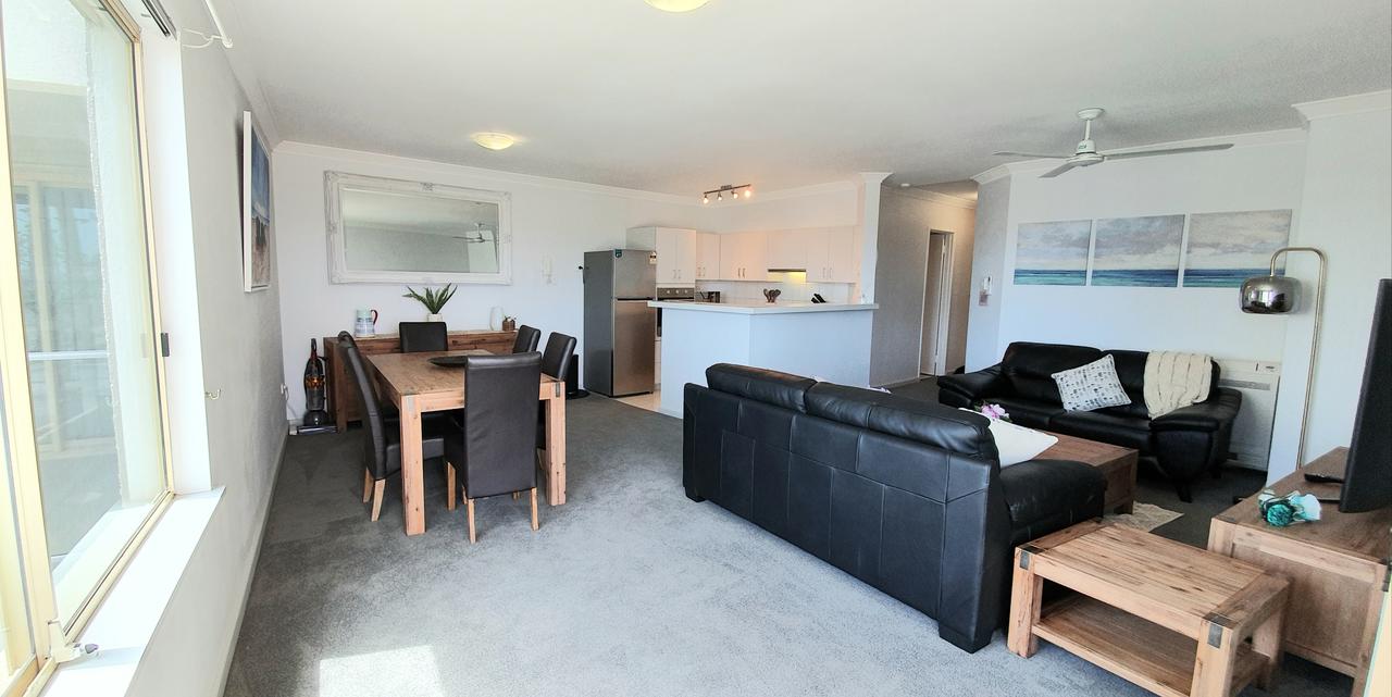 Sandcastles Beachfront ☆ Luxury Retreat Apartment - Accommodation ACT